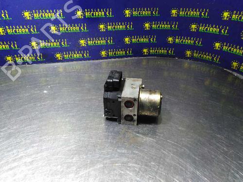Used ABS pump HYUNDAI TRAJET (FO) 2.0 CRDi (113 hp) 8458819