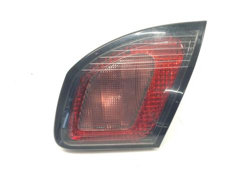 Højre baklys, luke NISSAN PRIMERA Hatchback (P11) 1.8 16V (114 hp) 31247932