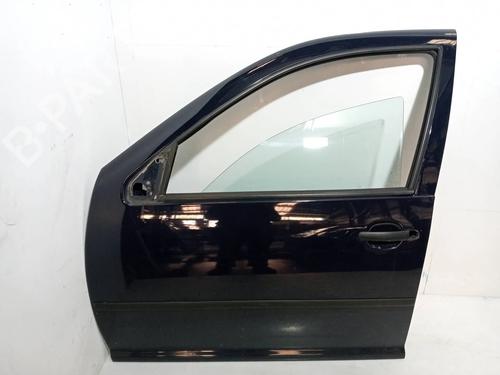 Used Left front door VW GOLF IV (1J1) [1997-2008]  17988925