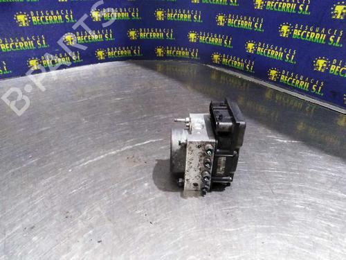 Used ABS pump RENAULT CLIO III (BR0/1, CR0/1) 1.5 dCi (BR17, CR17) (86 hp) 8460751