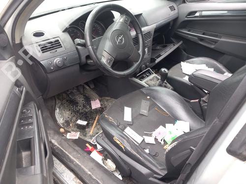 Switch OPEL ASTRA H Estate (A04) 1.9 CDTI (L35) | BP36904690I30  - Image 10