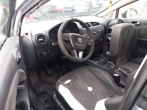 Front bumper SEAT LEON (1P1) 1.9 TDI | BP31046080C7 