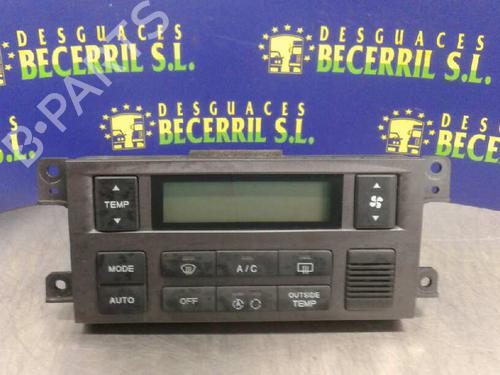 Used Climate control HYUNDAI ELANTRA III (XD) 2.0 CRDi (113 hp) 8447515