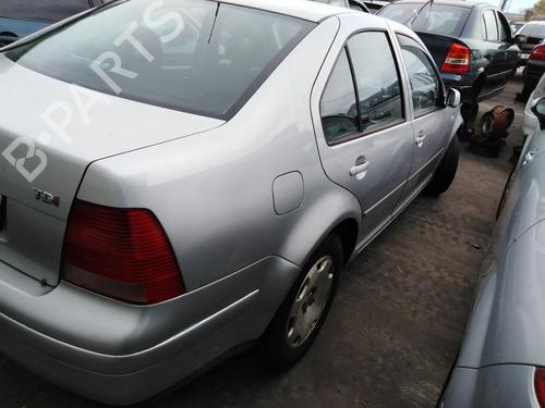 Ruitenwissermotor voor VW BORA I (1J2)  | BP8469952M29 