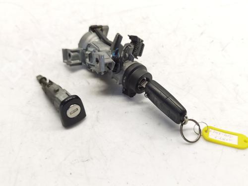 electronic-module-seat-leon-1p1-2005-2006-2007-2008-2009-2010-2011-2012-2013-39980839 main image