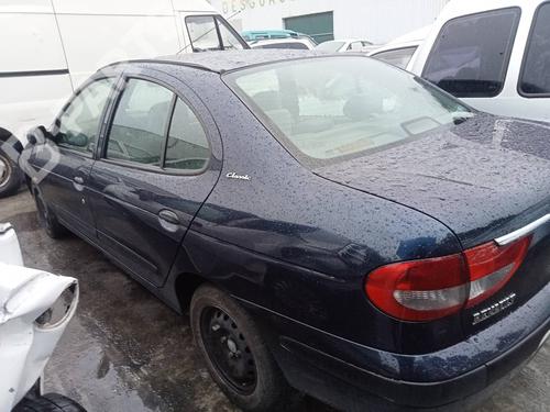 Engine control unit (ECU) RENAULT MEGANE I Classic (LA0/1_) 1.9 D (LA0A, LA0U, LA0R) | BP11172897M57  - Image 9