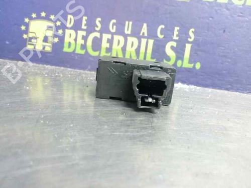 Right rear window switch PEUGEOT 307 Break (3E) 2.0 | BP8452956I28 