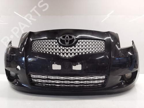 Used Front bumper TOYOTA YARIS (_P9_) 1.4 D-4D (NLP90_, NLP90R) (90 hp) 31039476