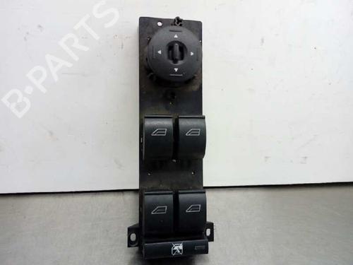 Used Left front window switch FORD FOCUS II (DA_, HCP, DP) [2004-2013]  8462451