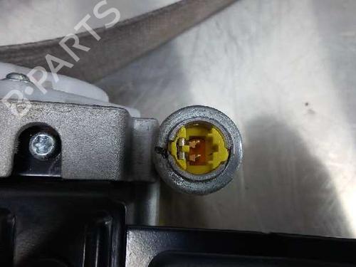Front right seatbelt NISSAN X-TRAIL I (T30) 2.2 Di 4x4 | BP8719121I25 