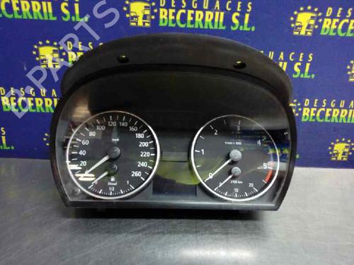 Used Instrument cluster BMW 3 (E90) 320 d (163 hp) 8452836