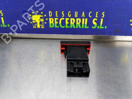 Warning switch HYUNDAI COUPE II (GK) 1.6 16V | BP8458315I22 