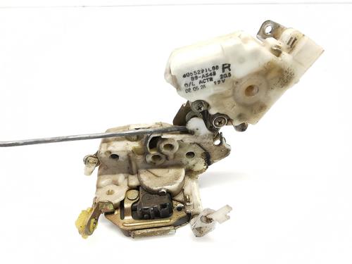 Used Front right lock Front right lock NISSAN TERRANO II (R20) 2.7 TDi 4WD (125 hp) 35776686 35776686