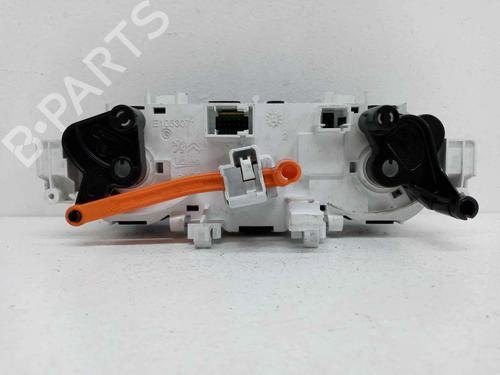 Climate control PEUGEOT 208 I (CA_, CC_) 1.2 VTI 82 | BP8483320I5 