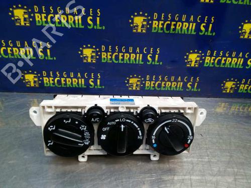 Used Climate control TOYOTA AVENSIS (_T22_) 2.0 D-4D (CDT220_, CDT220R) (110 hp) 8429477