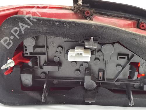 Right taillight PEUGEOT 406 (8B) 2.0 HDI 90 | BP28621074C35