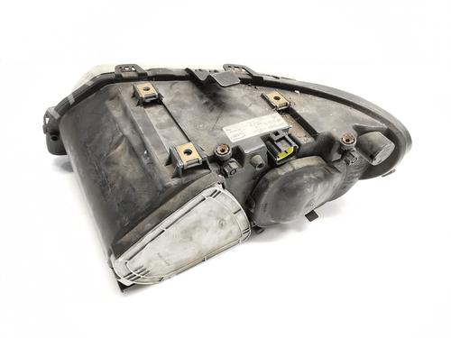 Right headlight CHRYSLER VOYAGER IV (RG, RS)  | BP26612788C29 