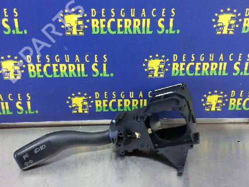 Used Steering column stalk AUDI A4 B7 (8EC) 3.0 TDI quattro (233 hp) 8458021