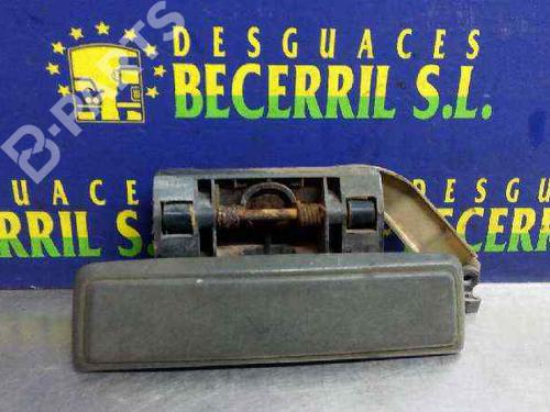 Used Front left exterior door handle Front left exterior door handle PEUGEOT 205 II (20A/C) 1.7 Diesel (60 hp) 8444524 8444524