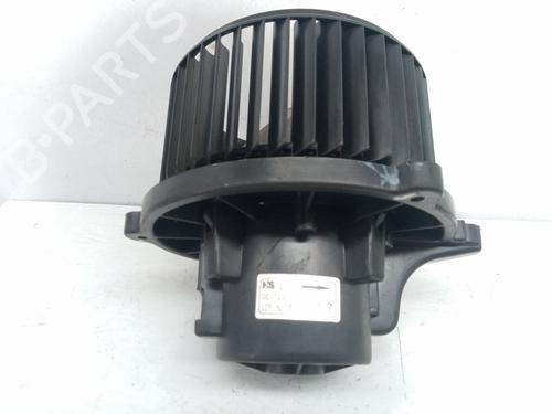Used Heater blower motor KIA CERATO I Saloon (LD) 1.6 (105 hp) 8475577