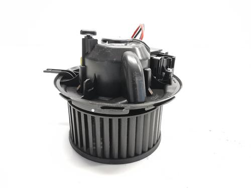 Used Heater blower motor VW GOLF VI (5K1) 1.6 TDI (105 hp) 27273084