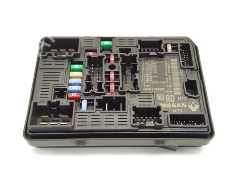 Used Fuse box DACIA SANDERO III 1.0 SCe 65 (67 hp) 28316198