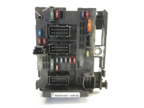 Sicherungskasten für PEUGEOT 307 (3A/C) 2.0 HDi 90 (90 hp) 28166416