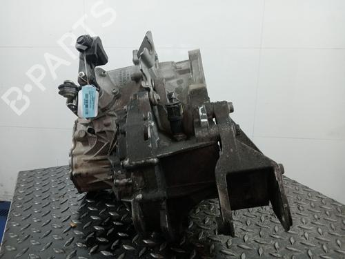 Gearbox CHEVROLET CRUZE (J300) 2.0 CDI | BP39474633M3 - Image 2