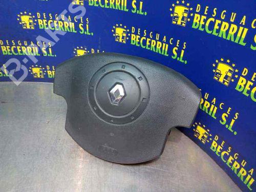 Used Driver airbag Driver airbag RENAULT MEGANE II (BM0/1_, CM0/1_) 2.0 dCi (BM1K, CM1K) (150 hp) 8434447 8434447