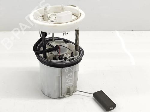 Used Fuel pump VW GOLF V (1K1) 1.4 16V (80 hp) 13577978