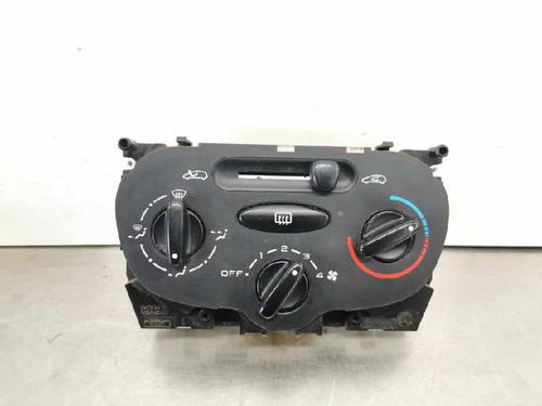 Airco bedieningspaneel PEUGEOT 206 Hatchback (2A/C) 1.4 HDi eco 70 (68 hp) 8464595