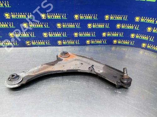 Used Right front suspension arm RENAULT LAGUNA II (BG0/1_) 1.6 16V (BG0A, BG0L) (107 hp) 8448377