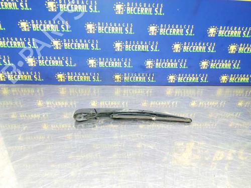 Used Rear windshield wiper arm RENAULT MEGANE II (BM0/1_, CM0/1_) 1.5 dCi (BM0F, BM0T, BM2B, CM0F, CM0T) (82 hp) 8426730