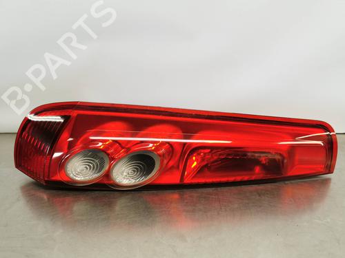 Used Left taillight FORD FIESTA V (JH_, JD_) 1.4 TDCi (68 hp) 8470761
