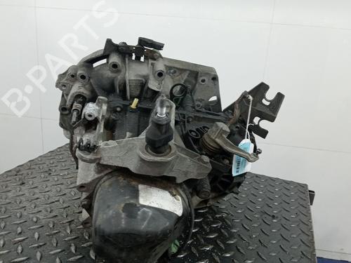 gearbox-renault-scenic-ii-jm01_-2003-2004-2005-2006-2007-2008-2009-2010-31925484 main image