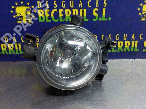 Used Right front fog light Right front fog light FORD FOCUS II (DA_, HCP, DP) 1.8 TDCi (115 hp) 8447402 8447402