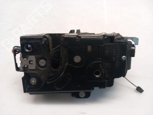 Front right lock VW TOUAREG (7LA, 7L6, 7L7) 3.0 V6 TDI | BP23503562C97 