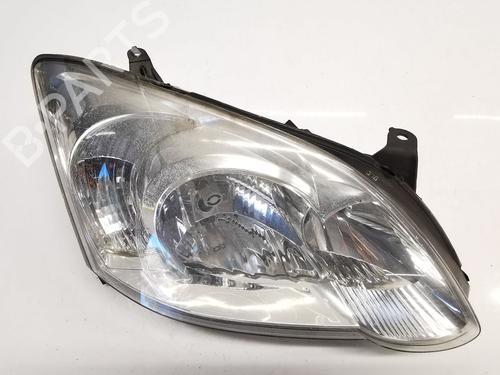 Used Right headlight TOYOTA COROLLA (_E12_) 2.0 D-4D (CDE120R, CDE120L_) (110 hp) 28180150