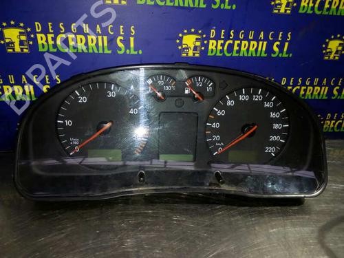 Used Instrument cluster VW PASSAT B5 (3B2) 1.9 TDI Syncro/4motion (110 hp) 8429678