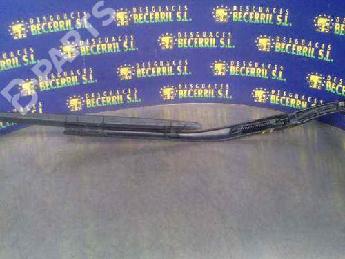 front-wipers-mechanism-peugeot-607-9d-9u-30-v6-24v-2000-8430685 main image