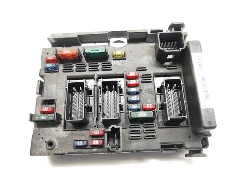 Used Fuse box Fuse box CITROËN XSARA (N1) 1.6 16V (109 hp) 33916957 33916957