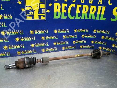Used Right front driveshaft PEUGEOT 107 (PM_, PN_) 1.4 HDi (54 hp) 8449519