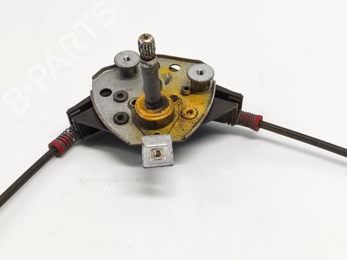 Alzavetro anteriore sinistro VW TRANSPORTER T4 Bus (70B, 70C, 7DB, 7DK, 70J, 70K, 7DC, 7DJ) 1.9 TD | BP26182458C22 