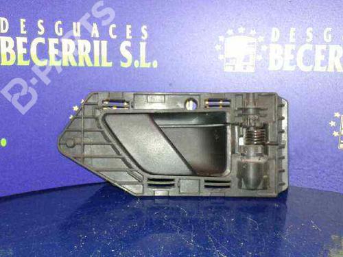 Used Front right interior door handle Front right interior door handle PEUGEOT PARTNER MPV (5_, G_) 1.9 D (69 hp) 8425714 8425714