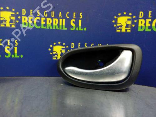 Used Rear right interior door handle NISSAN PRIMERA Hatchback (P12) 2.2 dCi (139 hp) 8447538
