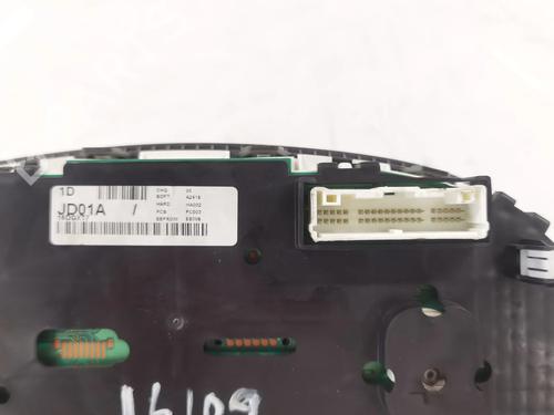 Instrument cluster NISSAN QASHQAI / QASHQAI +2 I (J10, NJ10, JJ10E) 2.0 All-wheel Drive | BP15253926C47 