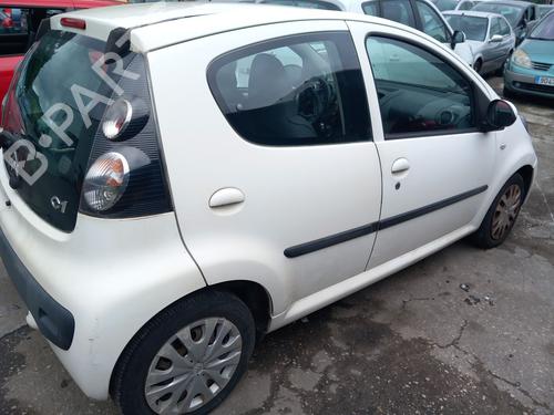 Left headlight CITROËN C1 (PM_, PN_) 1.4 HDi | BP28134092C28 
