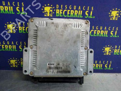 Used Engine control unit (ECU) PEUGEOT 406 (8B) 2.0 HDI 110 (109 hp) 8452154