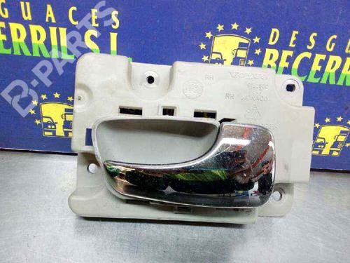 Used Rear right interior door handle Rear right interior door handle VOLVO 850 Estate (855) 2.4 (170 hp) 8444146 8444146