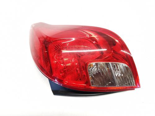 right-taillight-opel-mokka-mokka-x-j13-2012-2013-2014-2015-2016-2017-2018-2019-36476738 main image